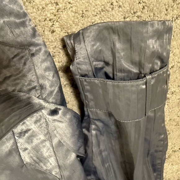 Irving Posluns size 7/8 (on tag) oversized trench EVC Silver w/ hint of blue - Picture 16 of 16